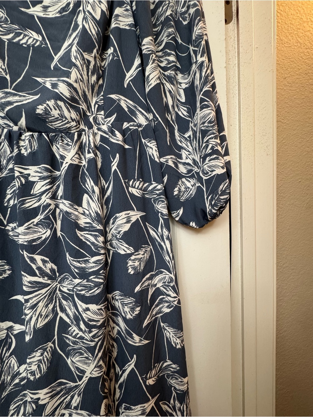 Collective Concepts Navy and White Floral Midi Dress - Picture 3 of 10